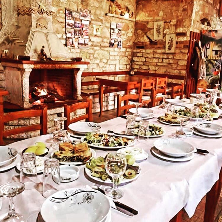Villa Muzhaqi Nivice Екстериор снимка